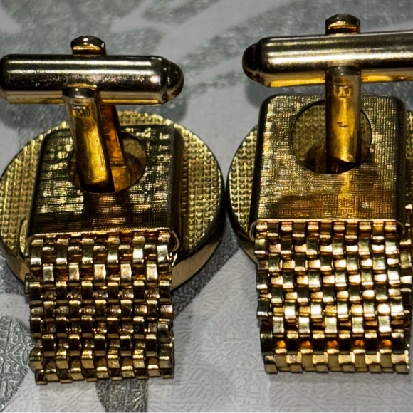 Vtg LARGE Gold Tone Sparkling Set Stones Mesh Wrap Cufflinks - Picture 4 of 5